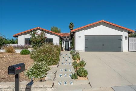 801 Spring Wood