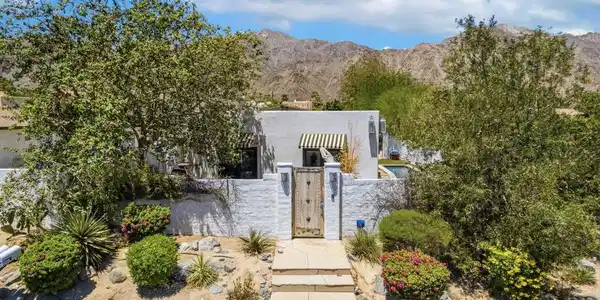 54521 Avenida Alvarado