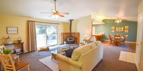 14717 Deon Dr
