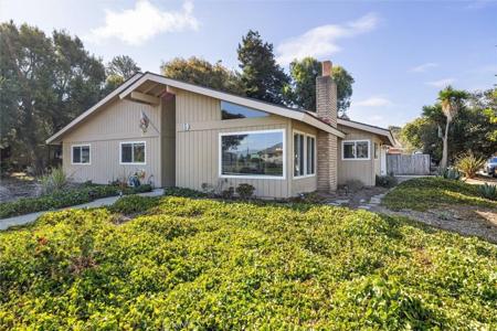 1299 Bay Oaks Drive