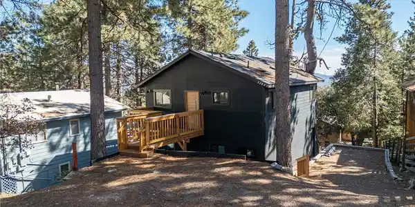 53045 Rockmere Drive