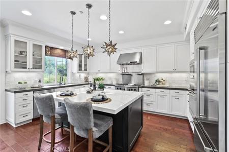 11 Heartwood Way