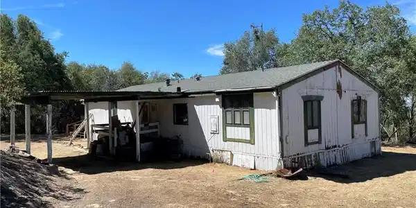 4390 Usona Road