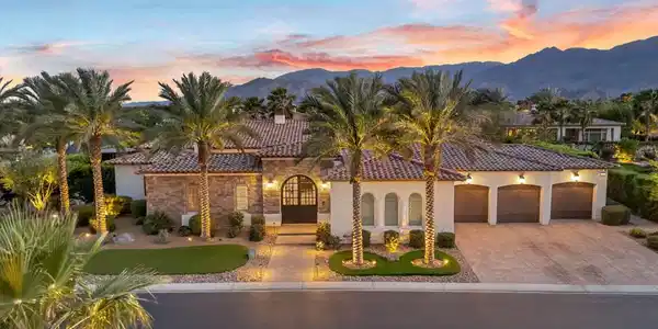 81309 Merv Griffin Way