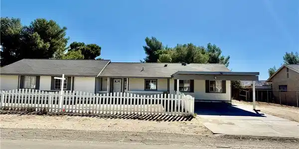 16622 Mossdale