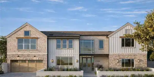 2302 Fairhill