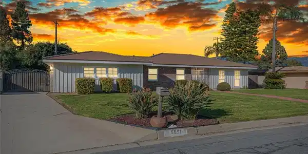 5651 Magnolia Avenue