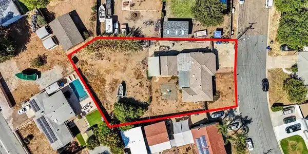 1852 Peppervilla Drive