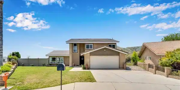 3074 Mountain Top Drive