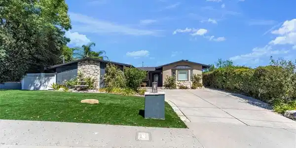 7014 Middlesbury Ridge