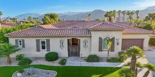 35104 Vista Del Aqua