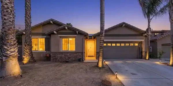 14855 Noblewood