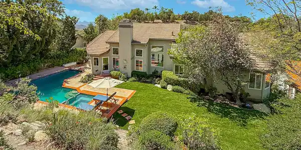 2471 La Granada Drive