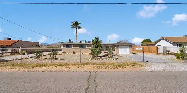 8770 Glendale
