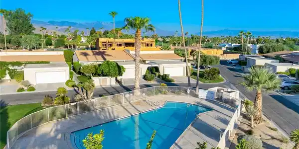 80071 Palm Circle Drive