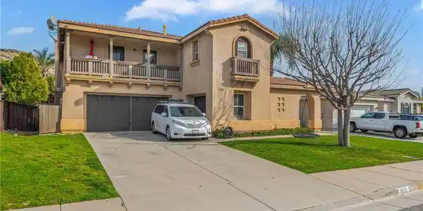 9810 Tamalpais
