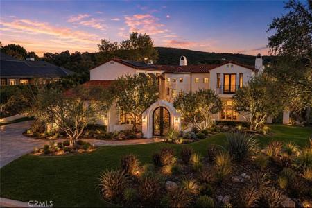 2 Havenhurst Drive