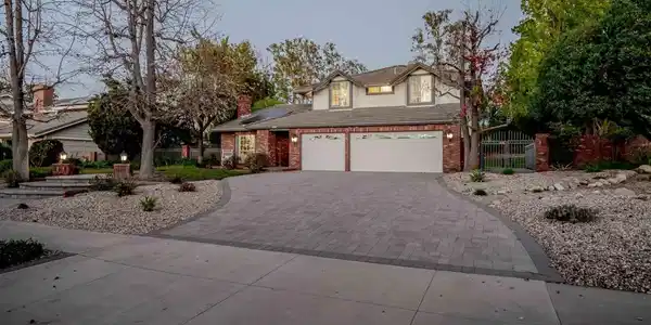 454 Longbranch Road
