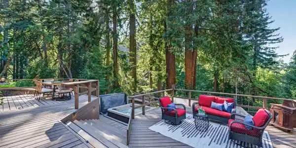 17275 Melody Lane