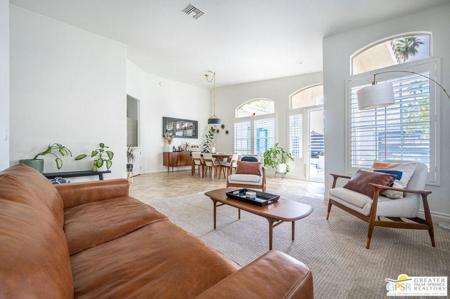 68210 Bella Vista Road