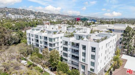 450 N Palm Drive