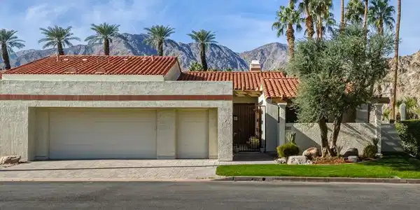 49405 Avenida Club La Quinta