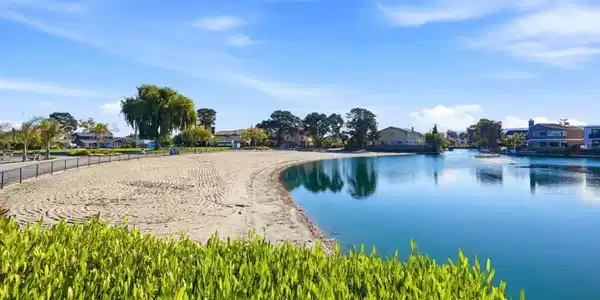 1190 Flying Fish Street
