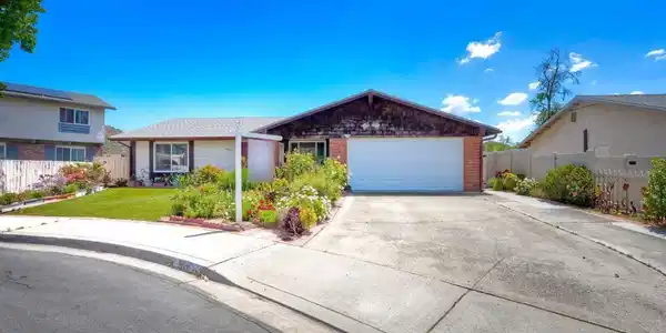 14931 WHITE BUTTE DRIVE