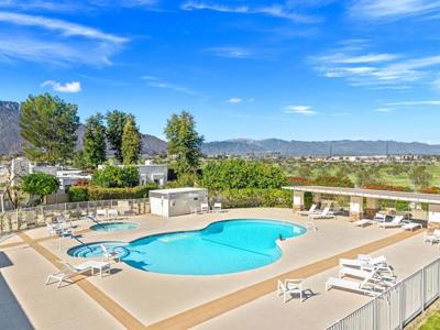 5994 Fairway Circle