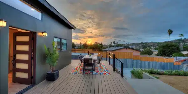 5160 Oakland