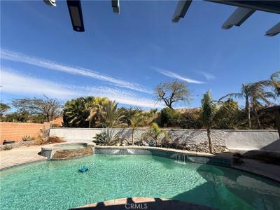 68792 Ridge Crest