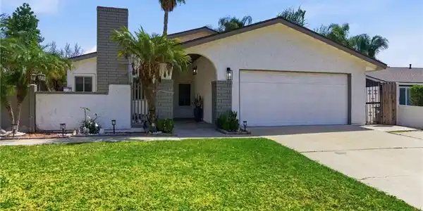 1019 Meadowview Court