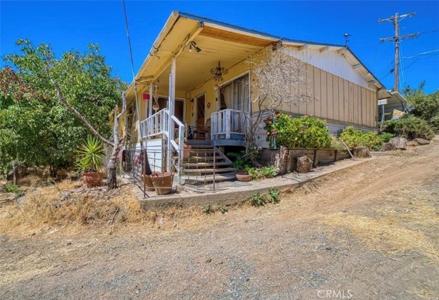 4369 Lakeview Terrace