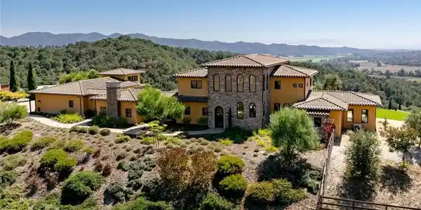 3515 Camino Purisima