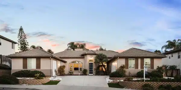 1111 Amelia Place