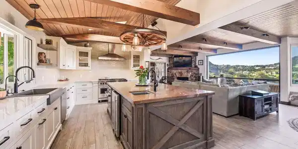 356 E Carlisle Road