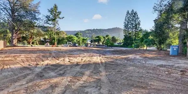 15540 Glen Una (PARCEL A) Drive