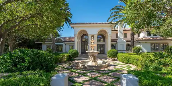 1101 Oak Mirage Place