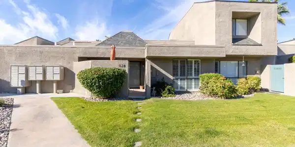 71828 Eleanora Lane