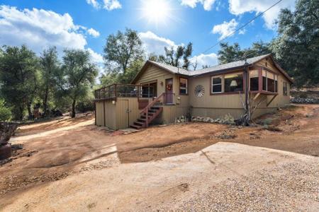 9150 Pine Creek