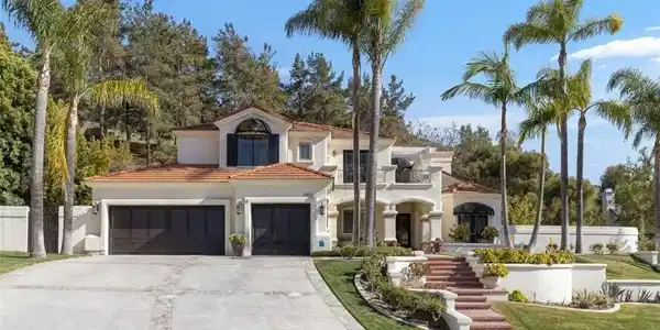 26672 Buckingham Drive