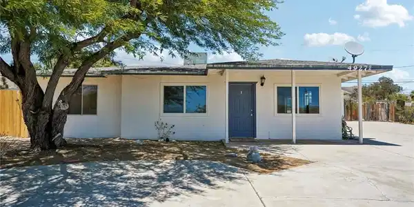 49272 Hibiscus Drive