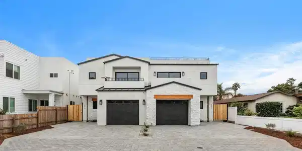 245 Dahlia Avenue