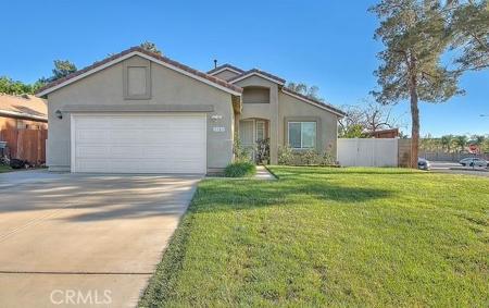 1101 Desert Fox Court