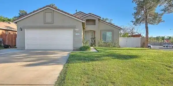 1101 Desert Fox Court