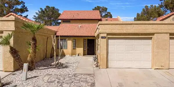 11730 Oak