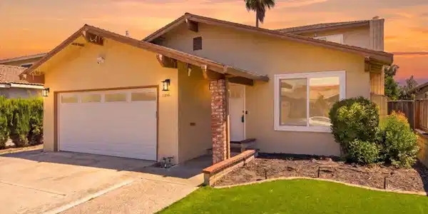 1216 Moonlight Way