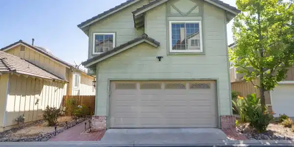 2767 Blackbush Lane