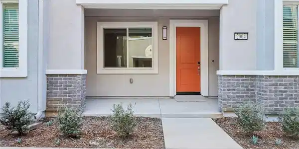 2004 Saltbush Drive