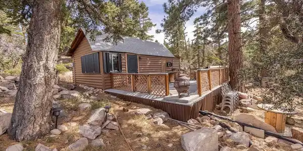 4535 Ironwood
